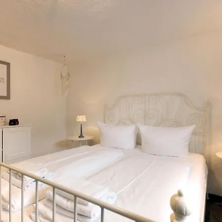 Appartement Kleines Haus Am Wald By Rujana