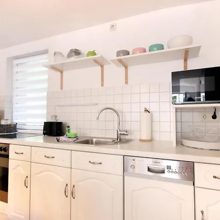 Kleines Haus Am Wald By Rujana