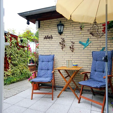 Kleines Haus Am Wald, Whg 1 Julia 아파트 *