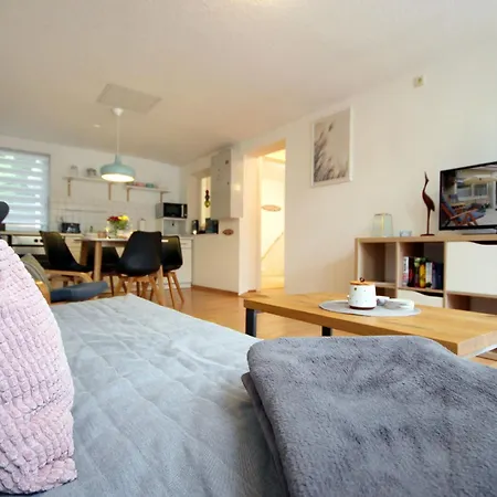 Kleines Haus Am Wald, Whg 1 Julia * Sellin (Rugen)