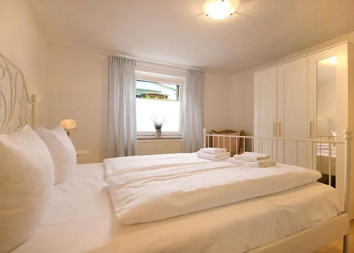 Kleines Haus Am Wald By Rujana شقة *